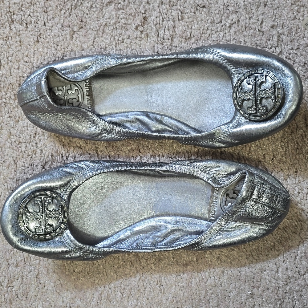 Tory Burch Silver Flats